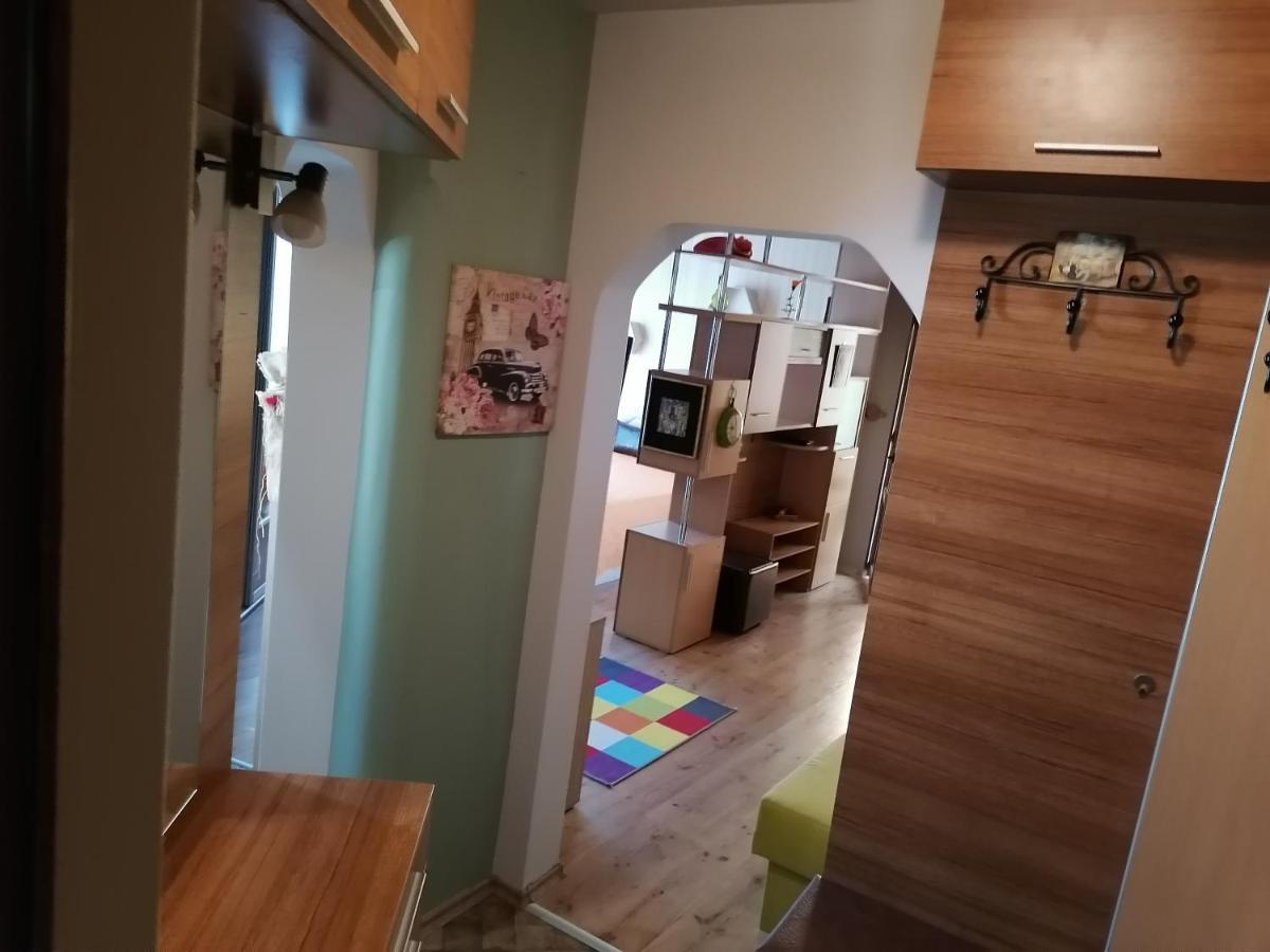 Lazur- Neben Meeresgarten Burgas City Eksteriør billede