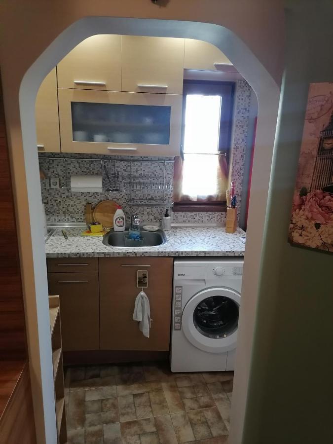 Lazur- Neben Meeresgarten Burgas City Eksteriør billede